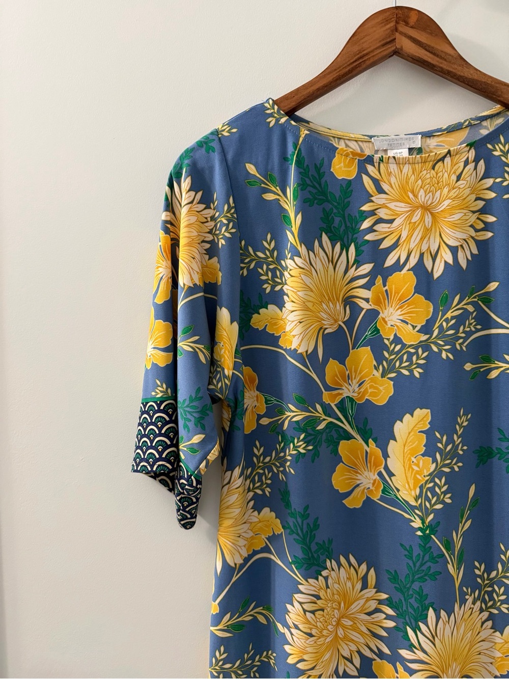 London Times Blue Shift Dress Yellow Floral Print Floral Size 6P Petite Like New - Picture 2 of 11